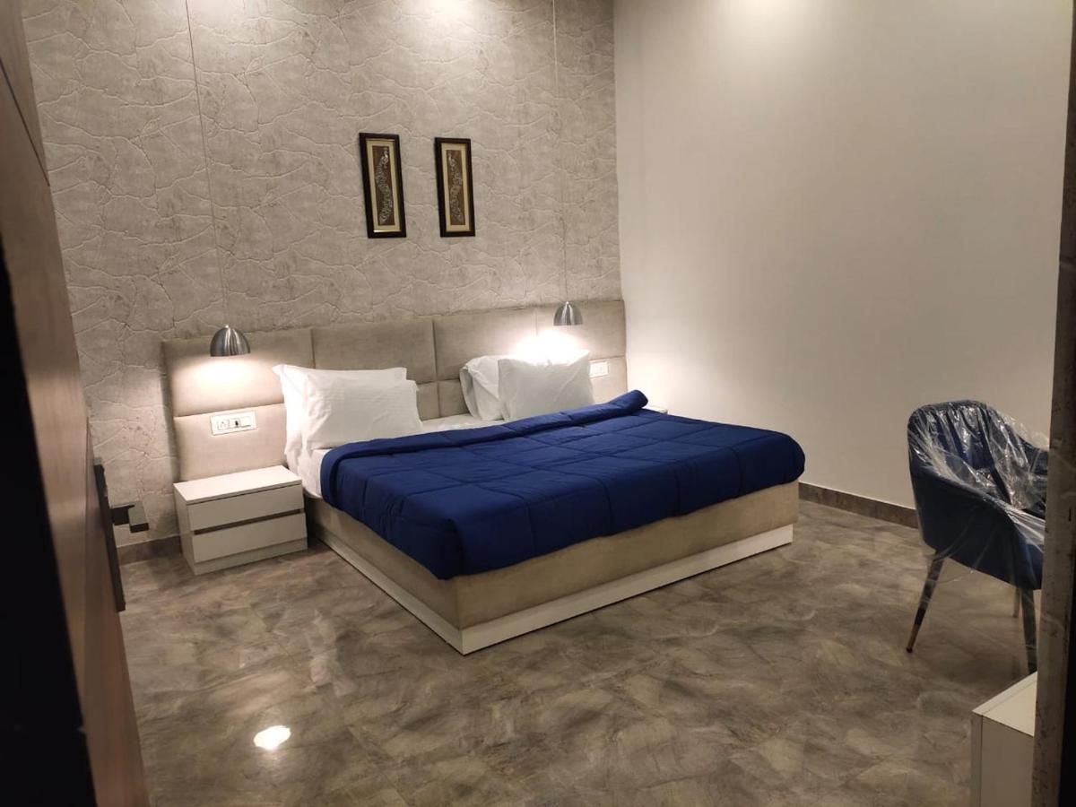 Hotel Fortune Inn By F9 Hotels โนอิดา ภายนอก รูปภาพ
