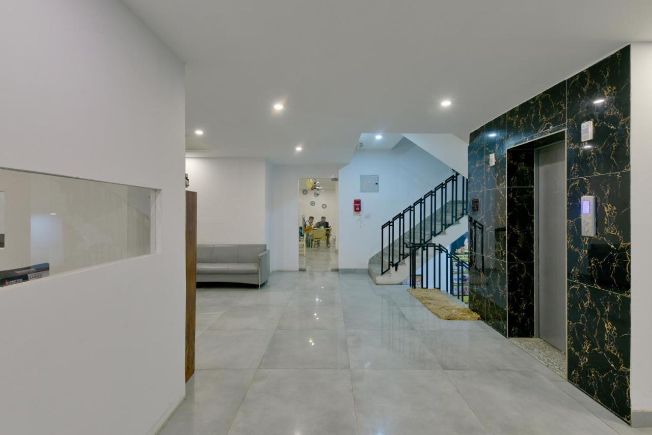 Hotel Fortune Inn By F9 Hotels โนอิดา ภายนอก รูปภาพ