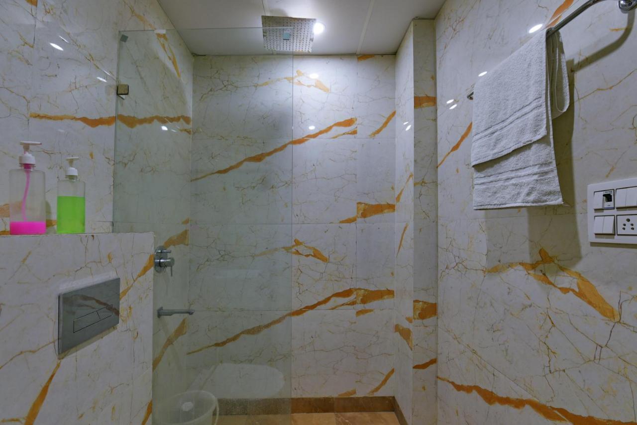 Hotel Fortune Inn By F9 Hotels โนอิดา ภายนอก รูปภาพ
