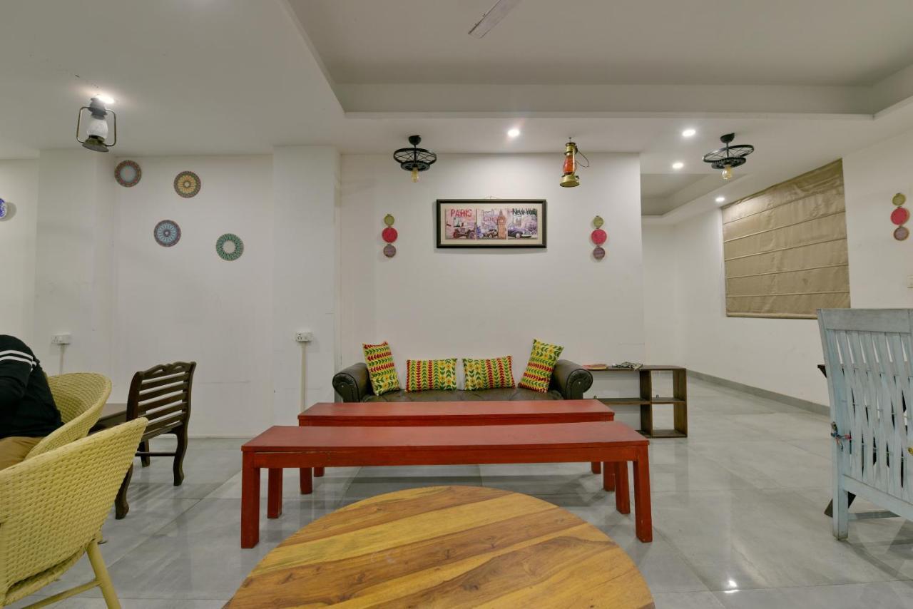 Hotel Fortune Inn By F9 Hotels โนอิดา ภายนอก รูปภาพ