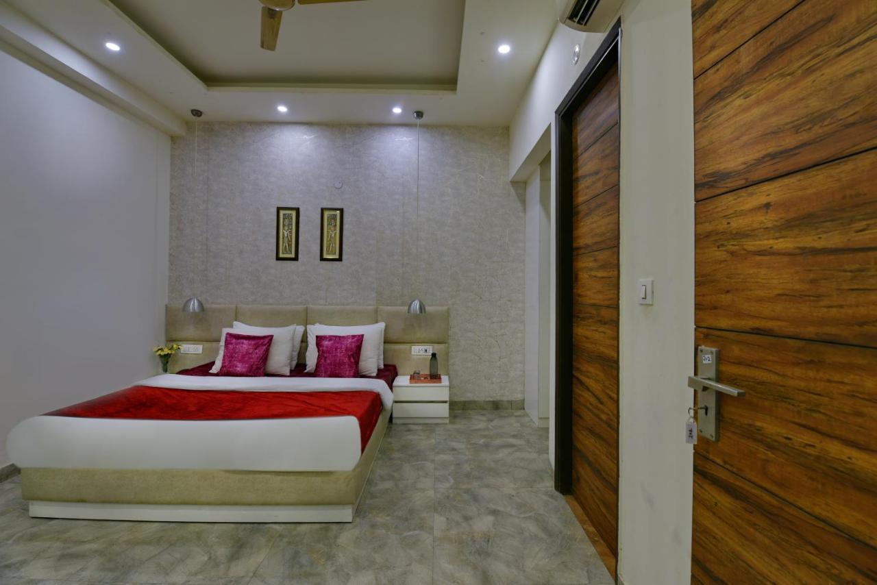 Hotel Fortune Inn By F9 Hotels โนอิดา ภายนอก รูปภาพ